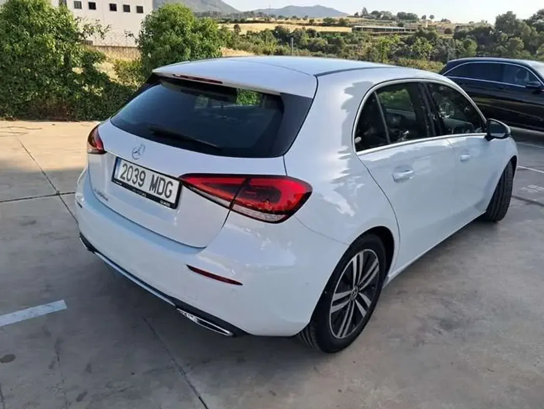 Usado Mercedes A200 150 CV (110 kW) 2023 Blanco Berlina