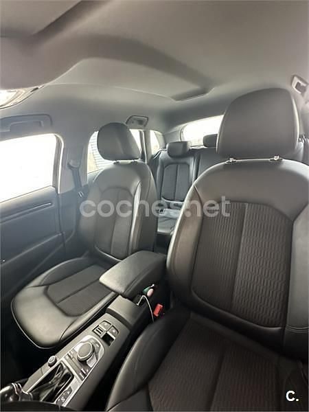 Usado Audi A3 Sport 110 CV (80 kW) 2018 Gris / plata Berlina