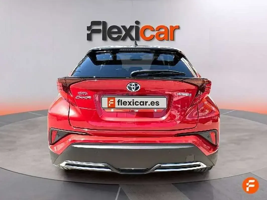 Usado Toyota C-HR Active 122 CV (89 kW) 2022 Rojo SUV