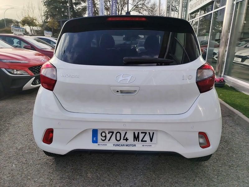 Usado Hyundai i10 63 CV (46 kW) 2025 Blanco Utilitario