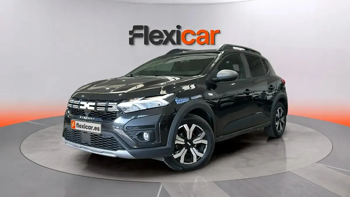 Usado Dacia Sandero Essentiel 101 CV (74 kW) 2023 Negro Berlina