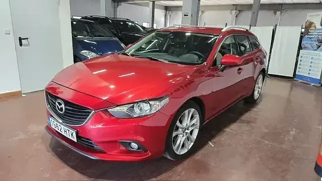 Usado Mazda 6 Style 150 CV (110 kW) 2013 Rojo Familiar
