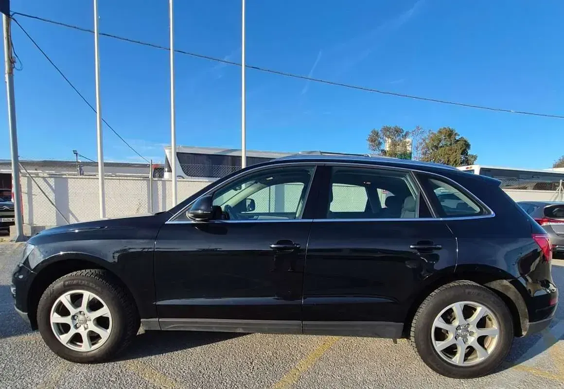 Usado Audi Q5 Premium 179 CV (131 kW) 2011 Negro SUV