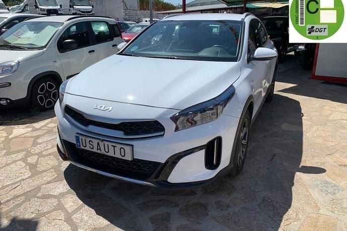 Blanco Usado 2023 Kia XCeed SUV | 17.900 € (Caro) - Imagen 1/4