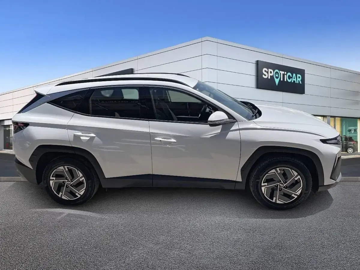 Usado Hyundai Tucson 160 CV (117 kW) 2025 Blanco SUV