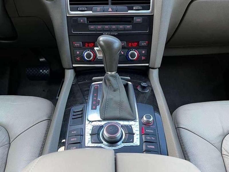 Usado Audi Q7 234 CV (172 kW) 2006 Negro SUV