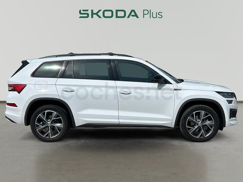 Usado Skoda Kodiaq SportLine 150 CV (110 kW) 2023 Blanco SUV