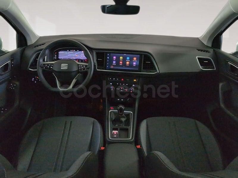 Usado Seat Ateca Style 115 CV (84 kW) 2025 Gris plata SUV