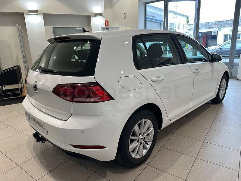 Używany VW Golf VII 115 KM (84 kW) 2019 Biały Sedan/Limuzyna