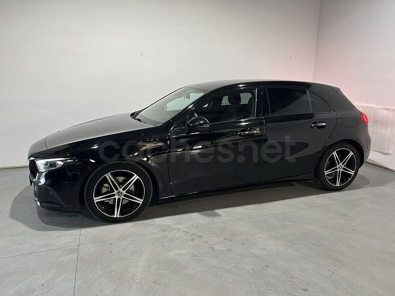 Usado Mercedes A200 150 CV (110 kW) 2019 Negro Berlina