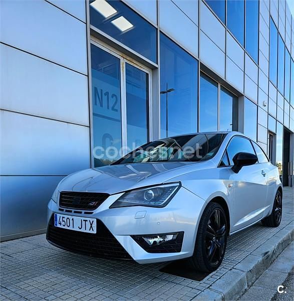 Usado Seat Ibiza SC CUPRA 192 CV (141 kW) 2016 Gris / plata Utilitario