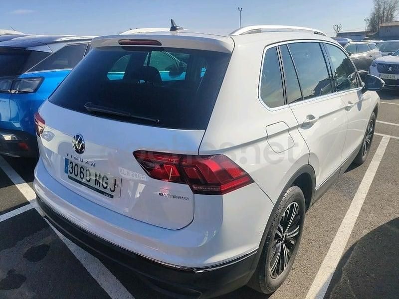 Usado VW Tiguan Life 150 CV (110 kW) 2023 Blanco SUV