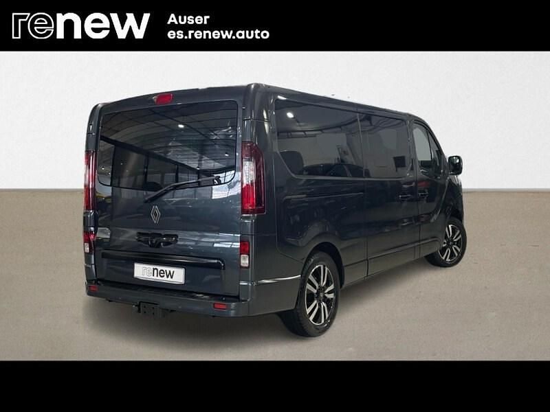 Usado Renault Trafic 150 CV (110 kW) 2024 Gris Monovolumen