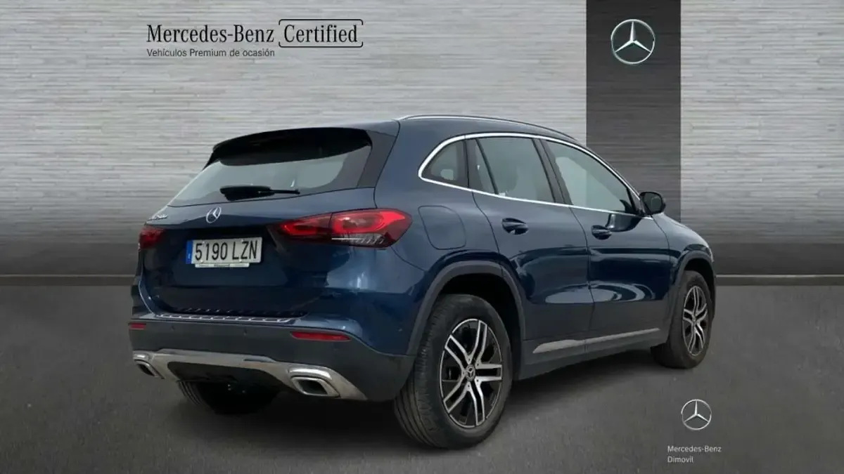 Usado Mercedes GLA250 218 CV (160 kW) 2022 Azul SUV