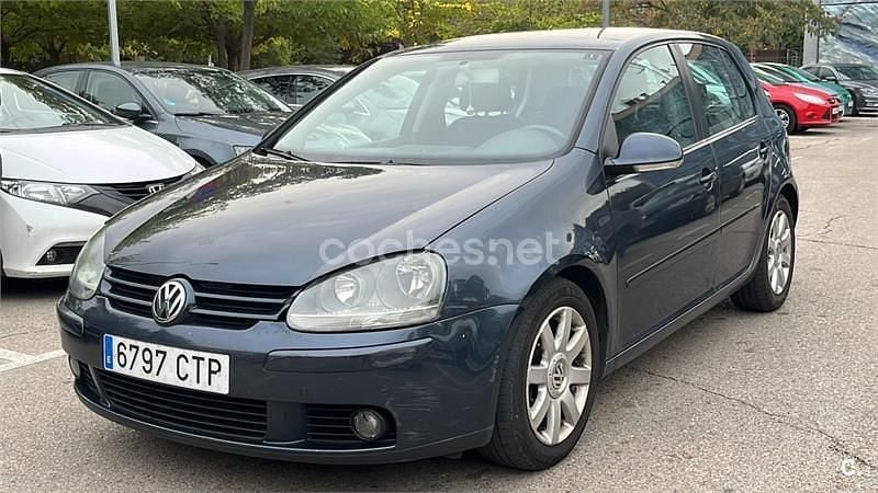 Azul Usado 2004 VW Golf IV Highline Berlina | 2860 € (Buen precio) - Imagen 1/3