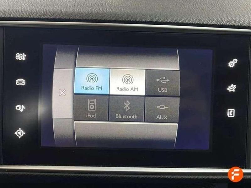 Negro Usado 2016 Peugeot 308 Style Utilitario | 7590 € (Super precio) - Imagen 1/4
