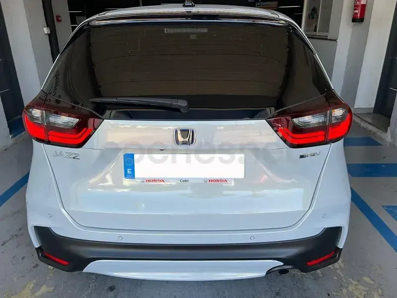 Usado Honda Jazz Advance 122 CV (89 kW) 2025 Gris / plata Utilitario