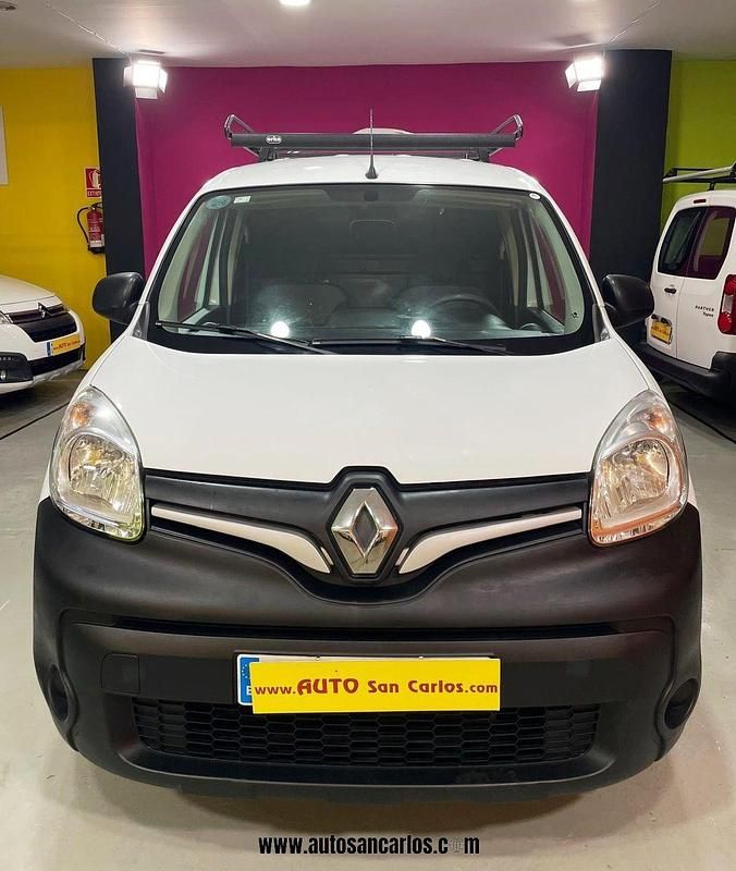 Usado Renault Kangoo 80 CV (58 kW) 2020 Blanco Monovolumen
