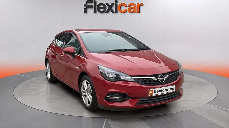 Usado Opel Astra GS Line 131 CV (96 kW) 2020 Rojo Utilitario