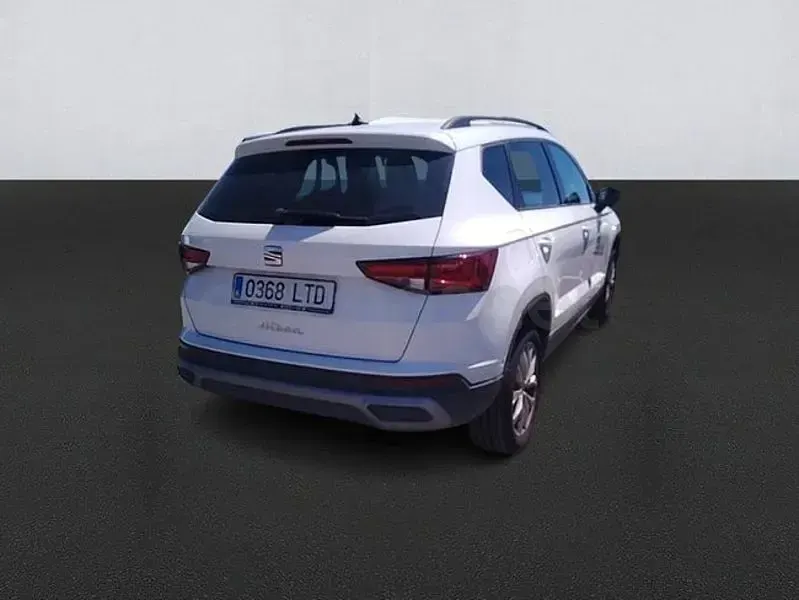 Usado Seat Ateca Style 116 CV (85 kW) 2021 Blanco SUV