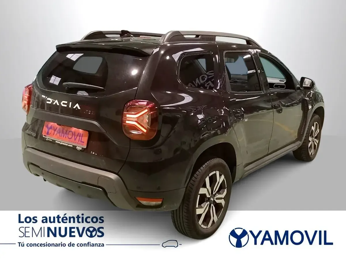 Usado Dacia Duster Journey 115 CV (84 kW) 2023 Negro SUV