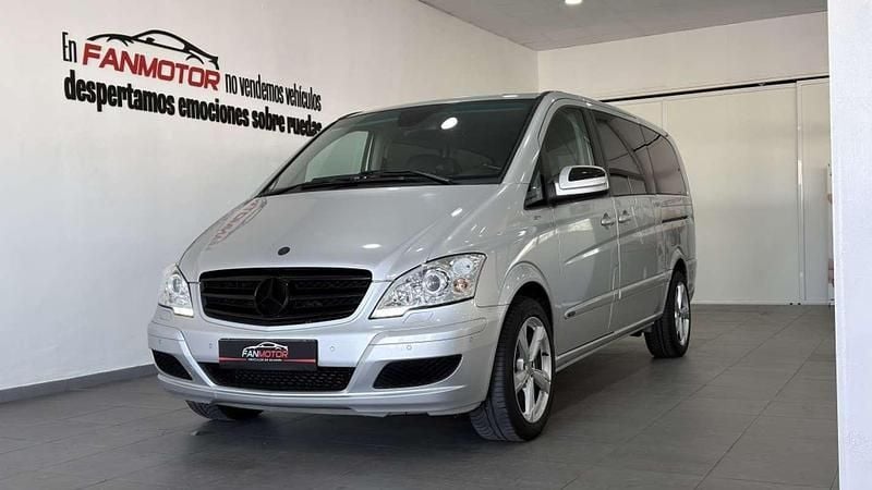 Usado Mercedes Viano 224 CV (164 kW) 2011 Gris Monovolumen