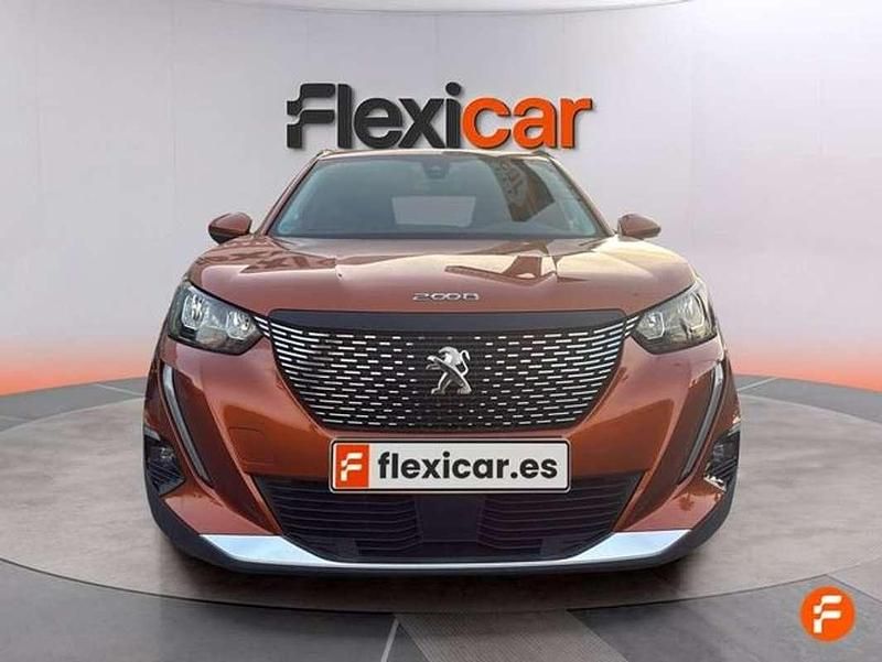Usado Peugeot 2008 Active 101 CV (74 kW) 2020 Naranja SUV