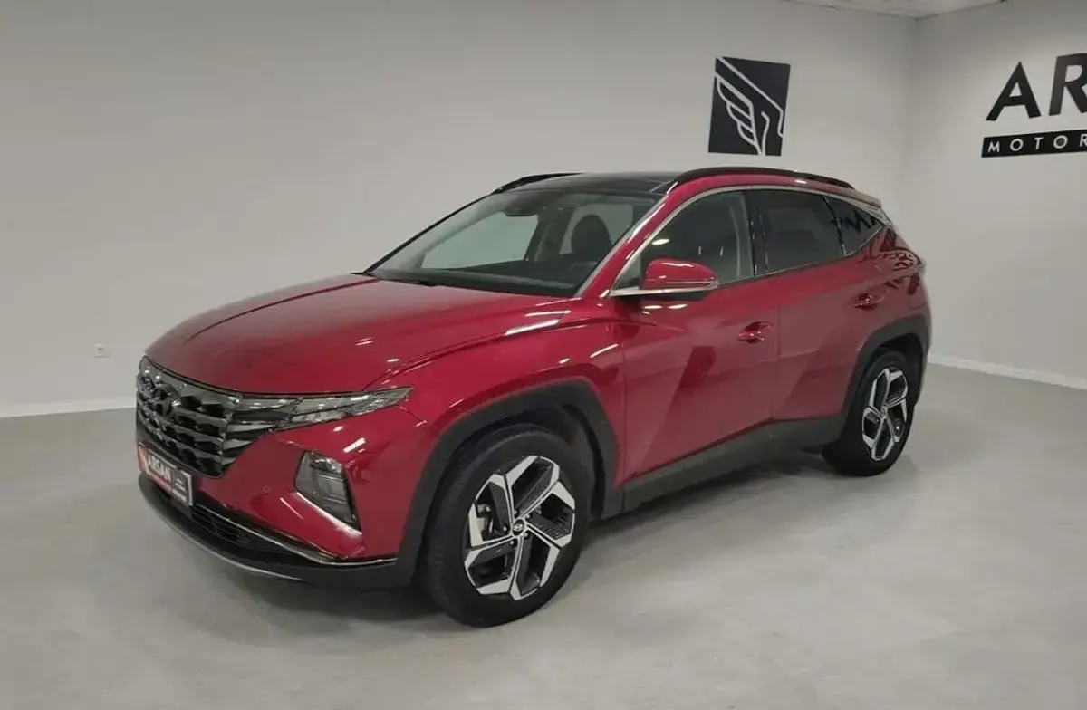 Usado Hyundai Tucson 265 CV (194 kW) 2021 Burdeos SUV