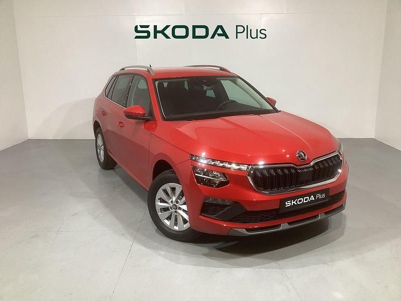 Rojo Nuevo 2025 Skoda Kamiq Selection SUV | 24.490 € (Precio justo) - Imagen 1/4