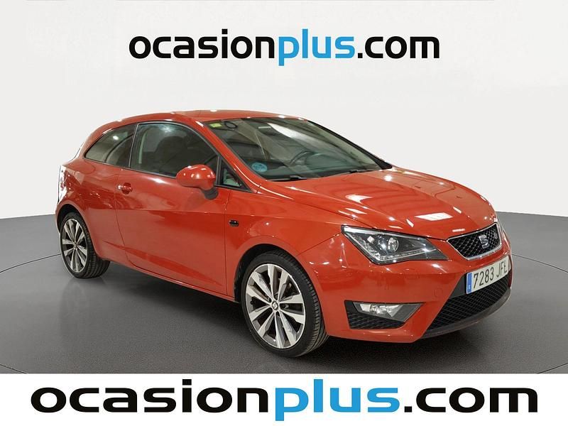 Usado Seat Ibiza FR 110 CV (80 kW) 2015 Rojo Utilitario