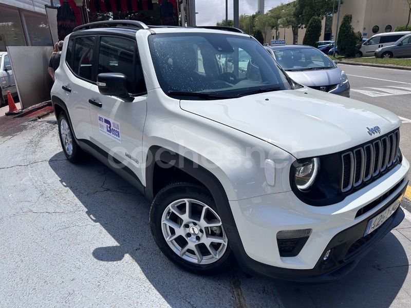Blanco Usado 2025 Jeep Renegade Altitude SUV | 29.629 € (Caro) - Imagen 1/4