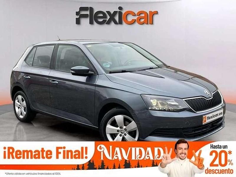 Gris Usado 2018 Skoda Fabia Active Utilitario | 8990 € (Buen precio) - Imagen 1/4