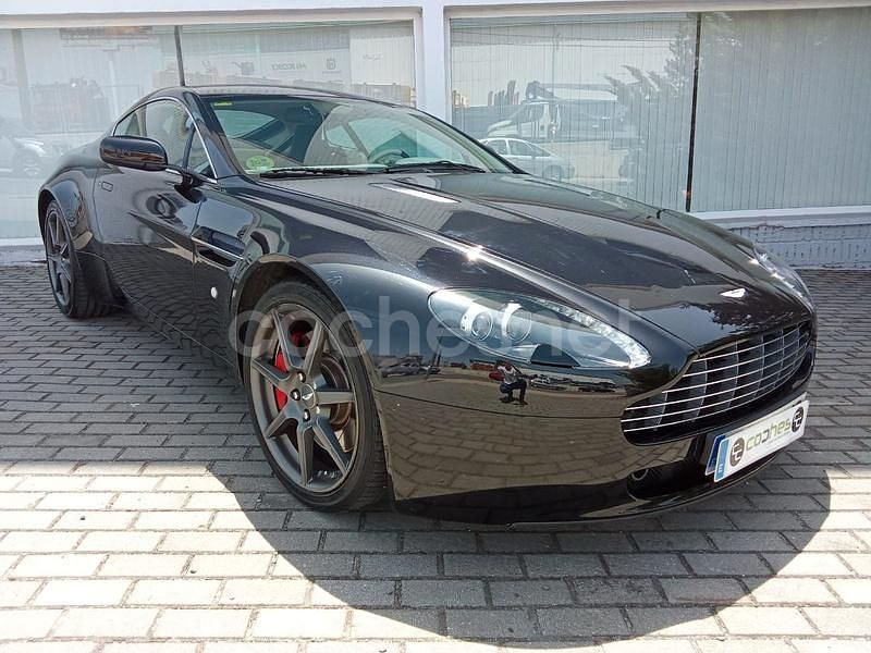 Negro Usado 2008 Aston Martin Vantage Coupe | 72.000 € - Imagen 1/4