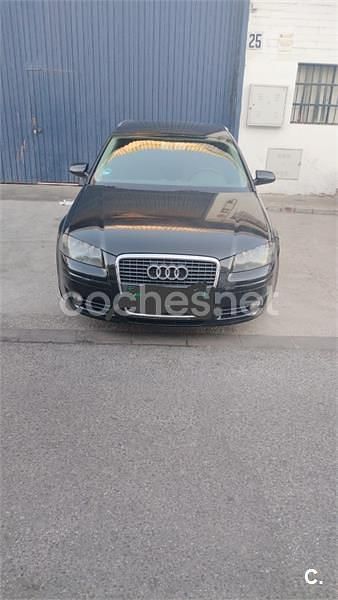Negro Usado 2006 Audi A3 Sportback Attraction Berlina | 6700 € (Precio justo) - Imagen 1/4