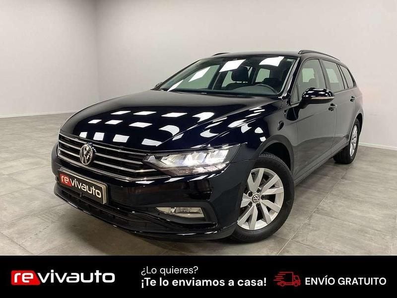 Usado VW Passat Business 120 CV (88 kW) 2020 Azul Berlina