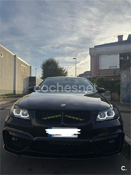 Negro Usado 2009 BMW 320 Sport Line Berlina | 10.500 € (Caro) - Imagen 1/4