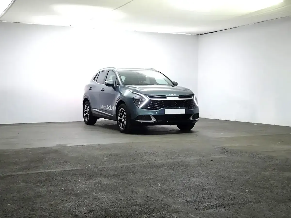 Usado Kia Sportage 230 CV (169 kW) 2023 Gris SUV