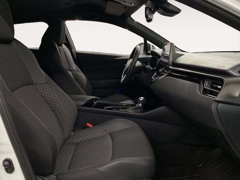 Usado Toyota C-HR Advance 122 CV (89 kW) 2023 Blanco SUV