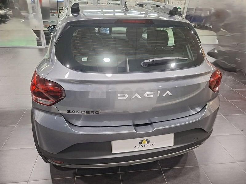 Nuevo Dacia Sandero Extreme 110 CV (80 kW) 2025 Gris / plata Berlina
