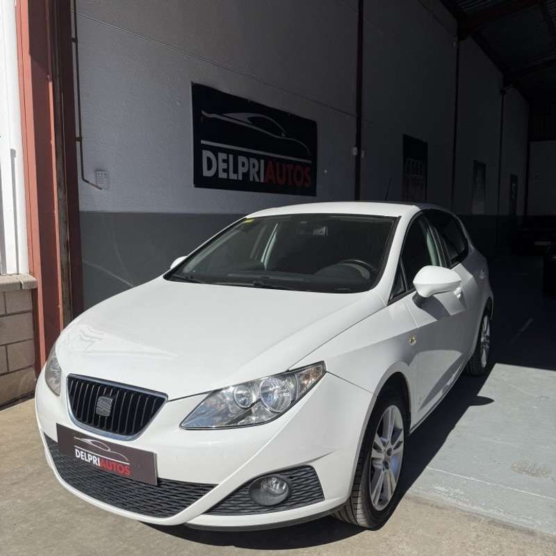 Blanco Usado 2011 Seat Ibiza Copa Utilitario | 6900 € (Un poco caro) - Imagen 1/4