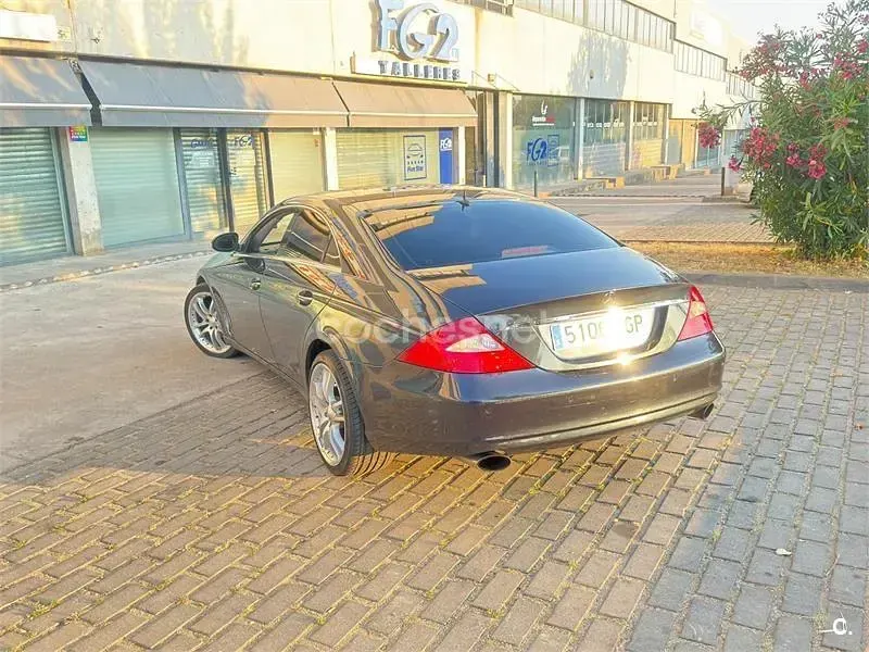 Usado Mercedes CLS350 272 CV (200 kW) 2004 Negro Coupe