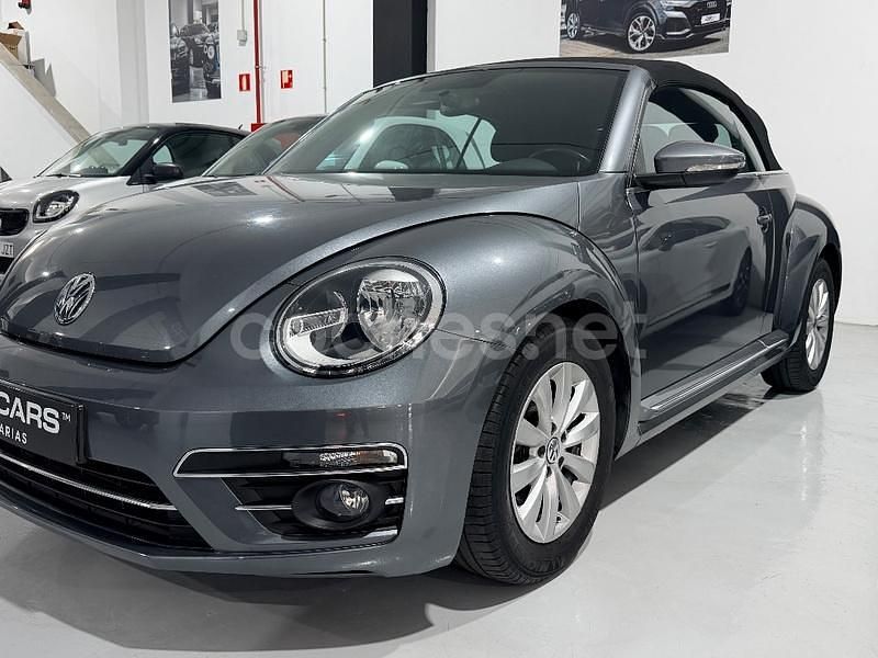 Gris / plata Usado 2018 VW Beetle Design Descapotable | 14.900 € (Precio justo) - Imagen 1/4