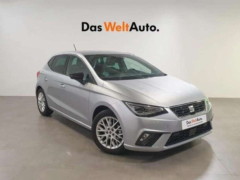Plateado Usado 2024 Seat Ibiza Utilitario | 17.400 € (Precio justo) - Imagen 1/4