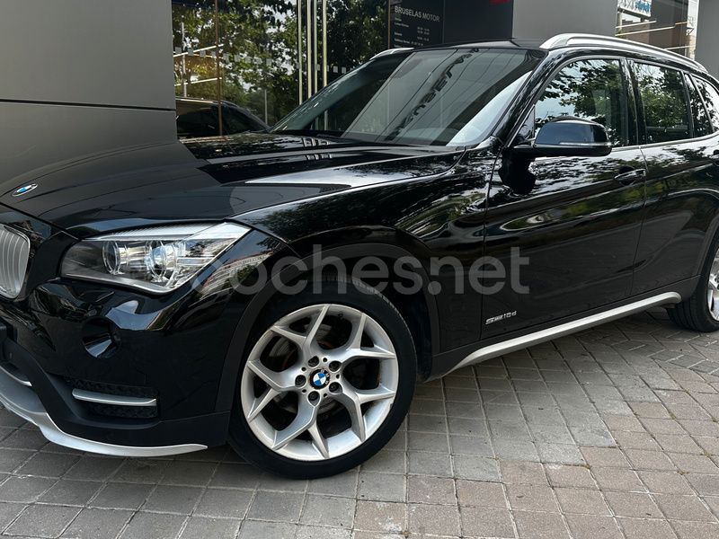 Negro Usado 2014 BMW X1 xLine SUV | 16.900 € (Caro) - Imagen 1/4