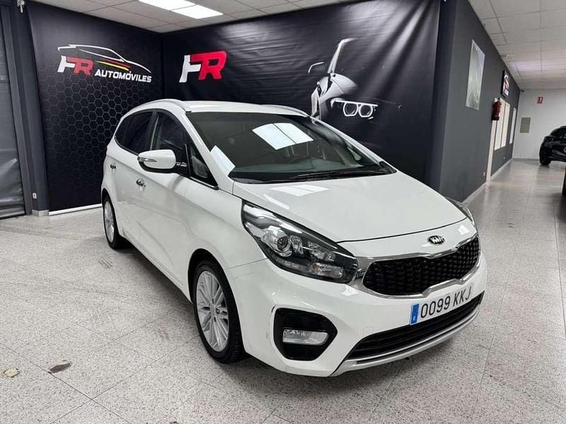 Usado Kia Carens 141 CV (103 kW) 2018 Blanco Monovolumen