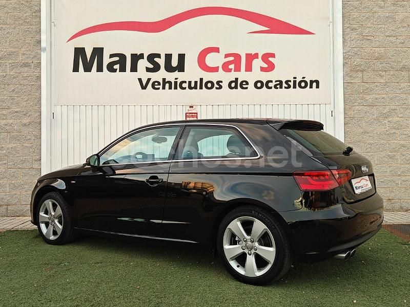 Usado Audi A3 Attraction 150 CV (110 kW) 2014 Negro Berlina