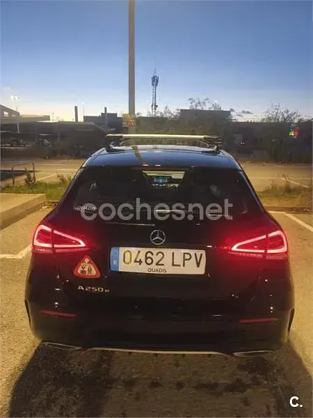 Usado Mercedes A250 218 CV (160 kW) 2021 Negro Berlina