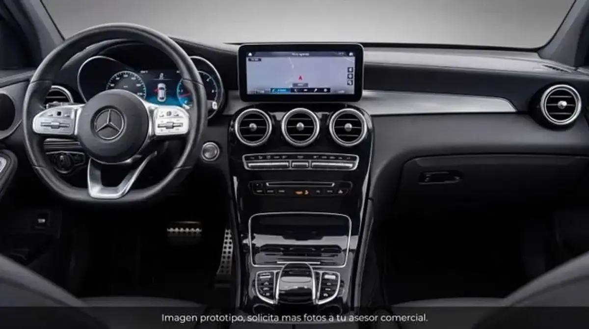 Usado Mercedes GLC220 194 CV (142 kW) 2021 Negro SUV