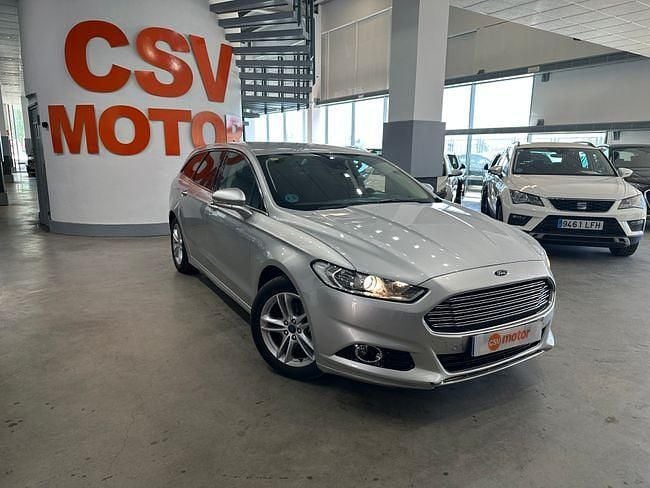 Usado Ford Mondeo Titanium 150 CV (110 kW) 2016 Gris Familiar