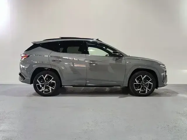 Nuevo Hyundai Tucson N Line 215 CV (158 kW) 2026 Gris / plata SUV
